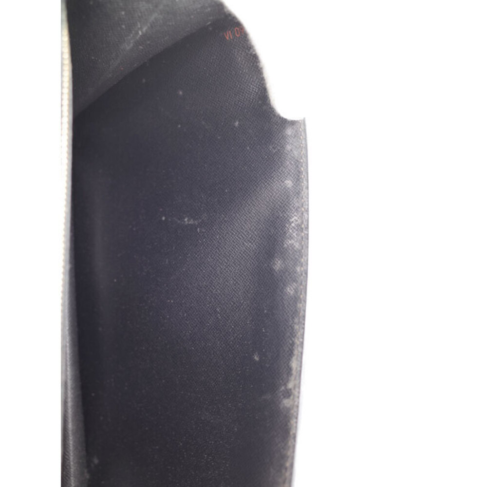 Louis Vuitton Epi Pochette Series Dragonne Shoulder Bag - Picture 6 of 9